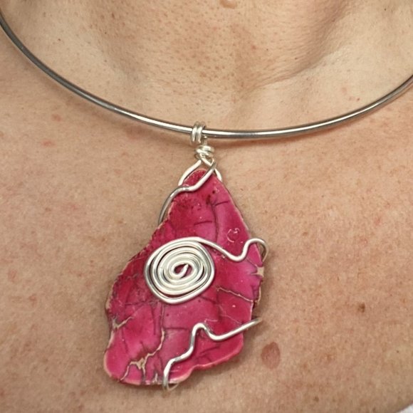 Pink Jasper Chunk Wire Wrapped Pendant Handcrafted - Picture 4 of 4